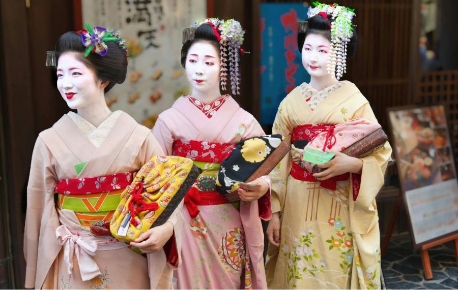 An Introduction to Japanese Language Workshop - A Gateway into the Symbols of Another World!